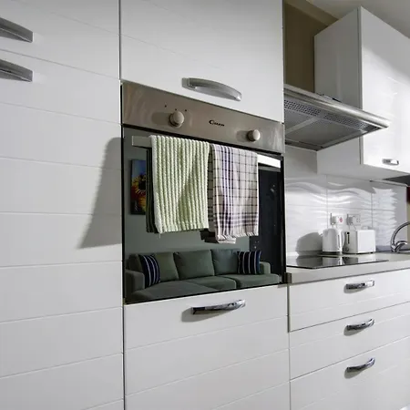Cityvista - 3bd And Penthouse Апартаменты *