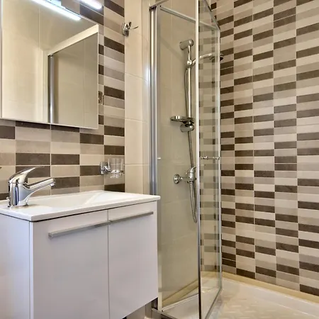 Cityvista - 3bd And Penthouse Апартаменты *